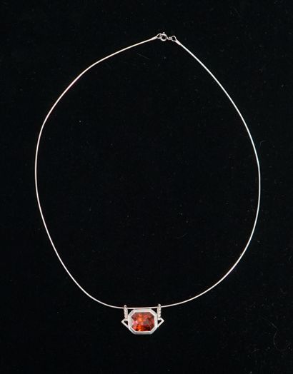 Silver pendant 800/°° decorated with a hessonite...