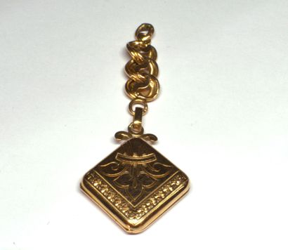 Communion decoration in 18K yellow gold (750/°°)...