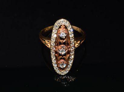Marquise ring in 18K (750/°°) yellow gold...