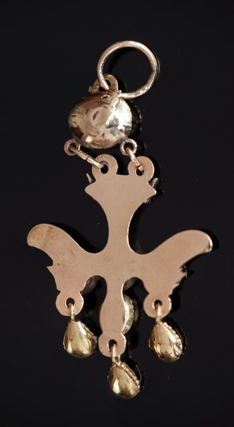PENDANT 