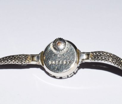 OMEGA - Lady's WATCH in 18k (750/°°) white...