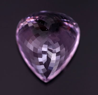 AMETHYSTE heart on paper 115.33ct with c...