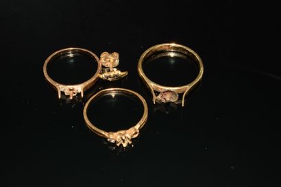 LOT OF 18K yellow gold (750/°°) composed...
