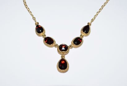 NECKLACE in 18K yellow gold (750/°°) set...