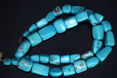 NECKLACE made of free form pearls of turquoise...