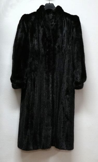 LONG COAT in dark mink, hook closure, very...