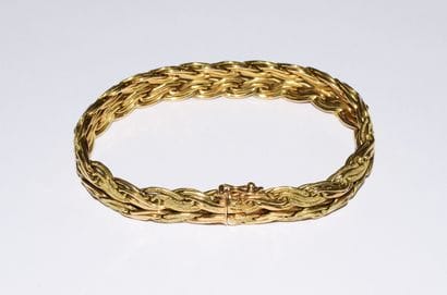 BRACELET en or jaune 18k (750/°°) maille...