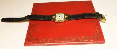 CARTIER - TRINITY - Wristwatch in 18K yellow...