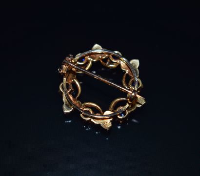 BROCHE en or jaune 18K (750/°°) motif de...