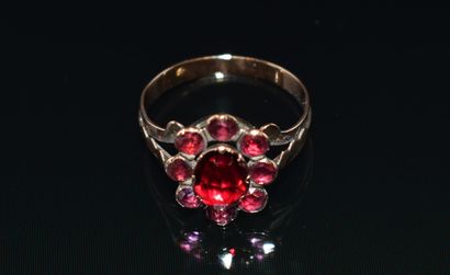 RING in 18K (750/°°) yellow gold set with...
