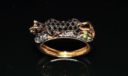 BAGUE en or jaune 18K (750/°°) représentant...
