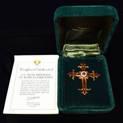 IGOR CARL FABERGE - PENDENTIF en or jaune...