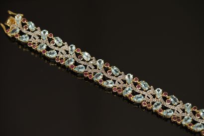 BRACELET en argent doré (vermeil) 925/°°,...