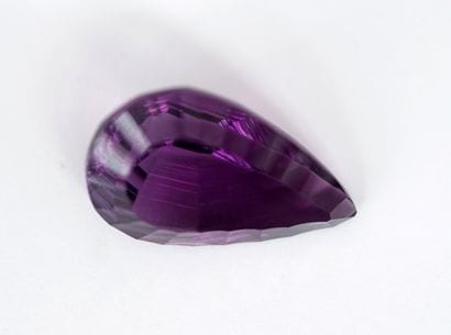 AMETHYSTE poire sur papier 37ct avec certificat...