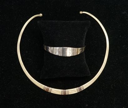 ENSEMBLE en argent 925/°° et métal doré comprenant...