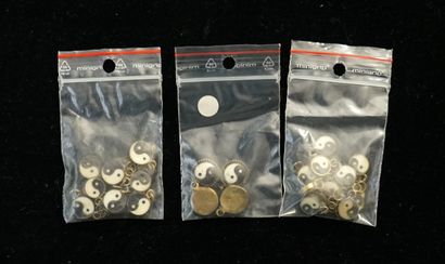 FANTAISIE - LOT de PENDENTIFS Yin Yang en...