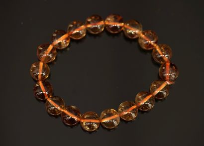 BRACELET composé de boules de citrine de...