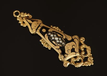 ELEMENT DE BOUCLE D'OREILLE ou PENDENTIF...