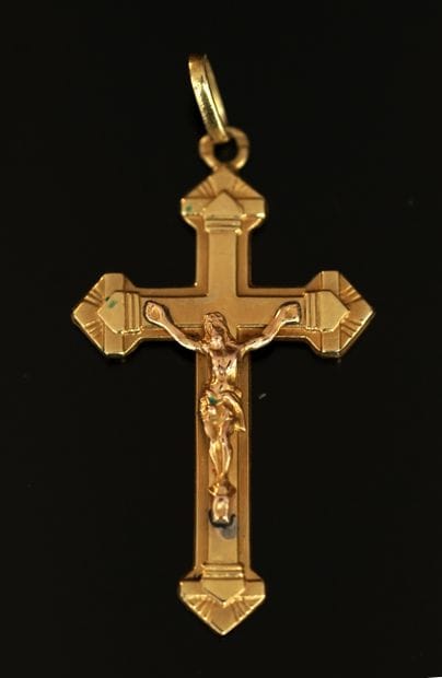 PENDENTIF en or jaune 18K (750/°°) figurant...