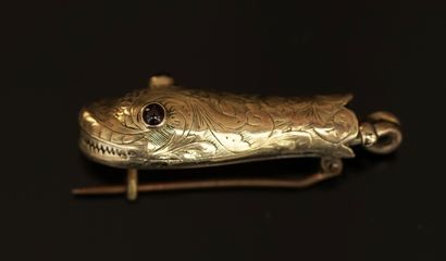 AC BROCHE en forme de tête de serpent, les...