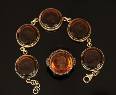 PARURE en argent doré (vermeil) min 800/°°...
