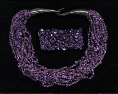 ENSEMBLE comprenant 1 BRACELET tressé et...