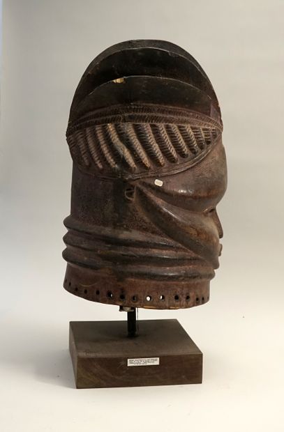Masque heaume de la société 