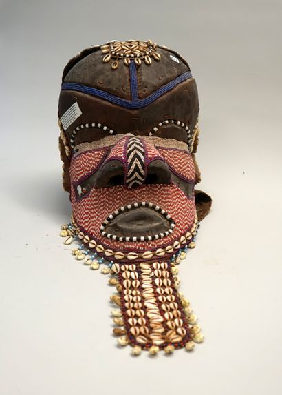 Grand masque heaume style Kuba de RDC. (ex...