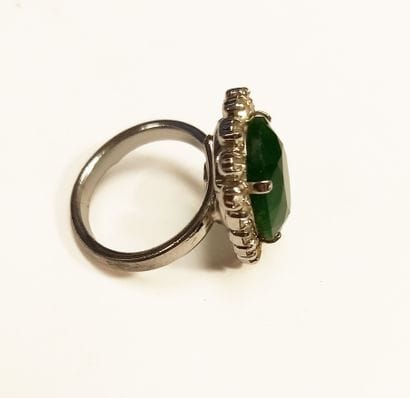 CHRISTIAN DIOR - BAGUE en métal argenté centrée...