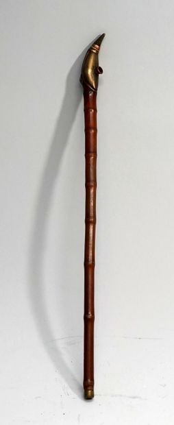 Pipe en bambou, le fourneau en laiton et...
