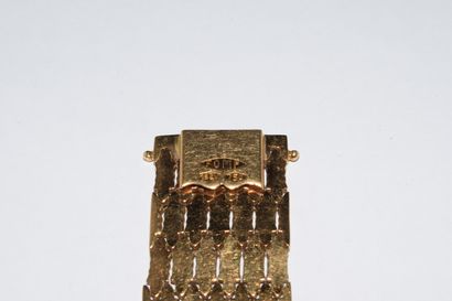 18K (750/°°) yellow gold BELT BRACELET, numbered...