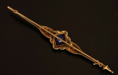 18K (750/°°) yellow gold and platinum BARRETTE...