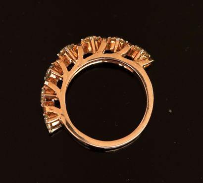 Line ring in 14k (585/°°) pink gold set with...
