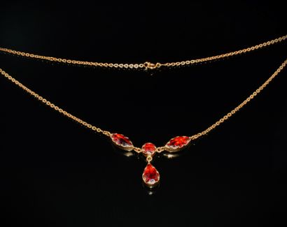 NECKLACE in 18k (750°°) yellow gold, centered...