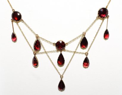COLLAR in 18k (750°°) yellow gold, drapery...