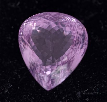 AMETHYSTE heart on paper 115.33ct with c...