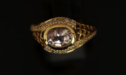 BAGUE en argent doré 925/°° sertie d'une...