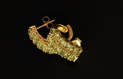 PAIRE DE DEMI-CREOLES en argent doré 925/°°...