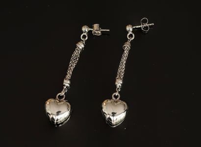 PAIRE DE PENDANTS D'OREILLES en argent 925/°°...
