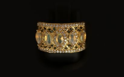 BAGUE BANDEAU en argent doré 925/°° sertie...