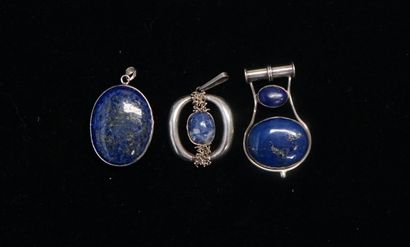 ENSEMBLE en argent min 835/°° comprenant...