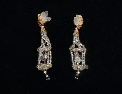 FANTAISIE - PAIRE DE PENDANTS D'OREILLES...