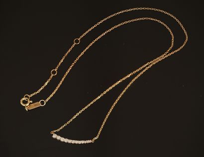 COLLIER en or rose 18K (750/°°) en fine chaîne...