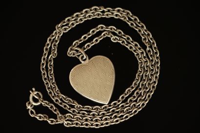 CHAINE et PENDENTIF COEUR en argent min 800/°°....