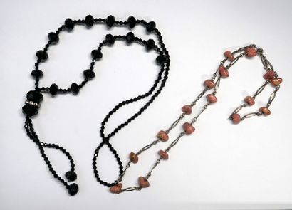 ENSEMBLE comprenant 1 COLLIER en argent 835/°°...