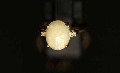 BAGUE en argent doré 925/°° sertie d'une...