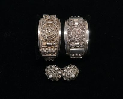 ENSEMBLE en argent 950/°° comprenant 2 BRACELETS...