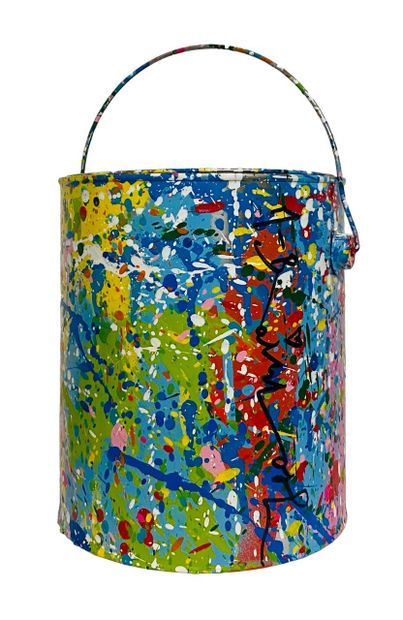 MR. BRAINWASH (Né en 1966)
Splash Paint Bucket...
