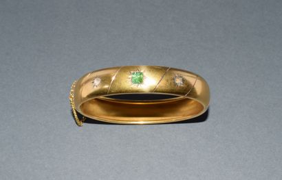 JONC OUVRANT en or jaune 18K (750/°°) finition...