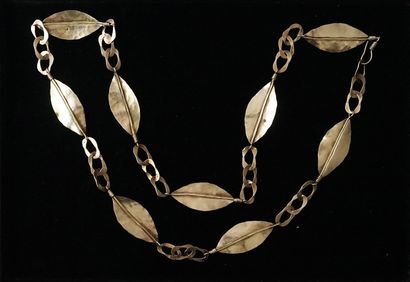 MARIE-CLAIRE GALLARD - SAUTOIR en argent...